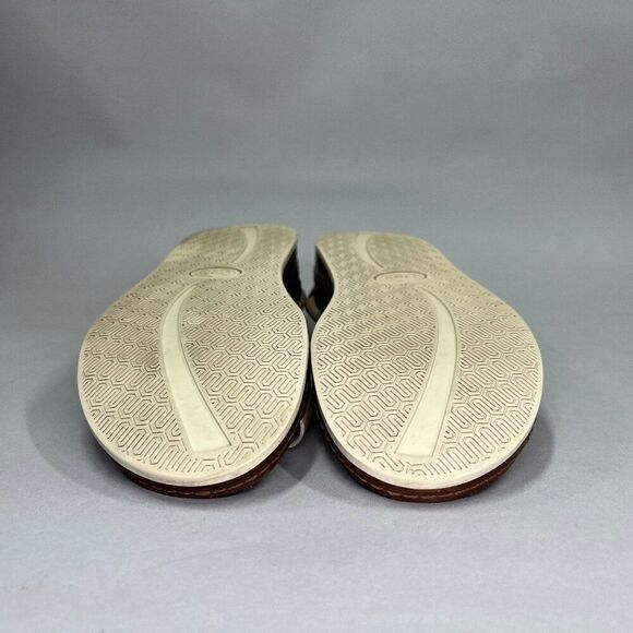 Chaco Women's Size 8 Tan Leather Sandals - Picture 10 of 11